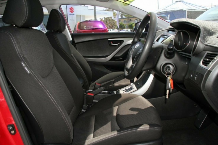 2013 Hyundai Elantra Active