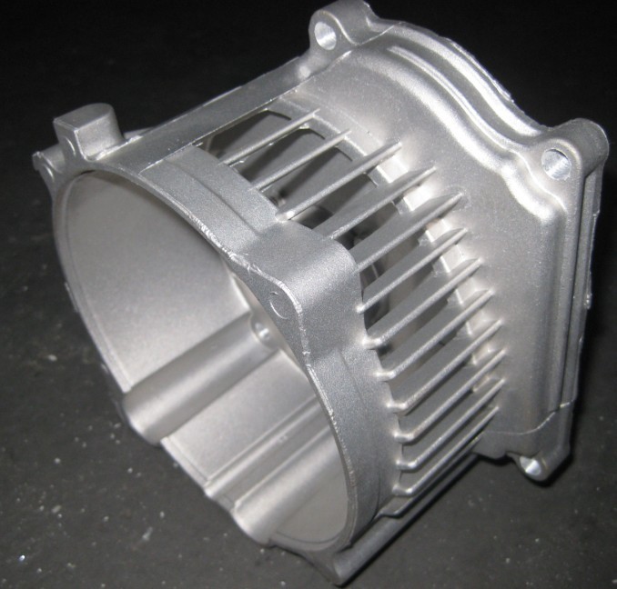 Automotive Aluminum Pump Castings Molds Manufacturer25