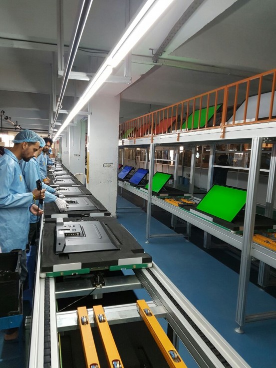 TV assembly line63