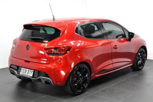 2015 RENAULT CLIO IV B98