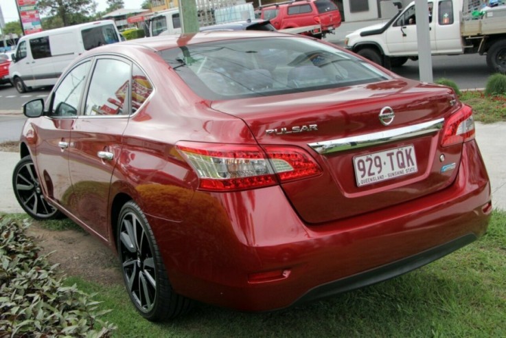 2013 Nissan Pulsar ST