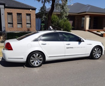 NO.1 CHOICE FOR LUXURY CHAUFFEURED CABS|SILVER MELBOURNE CABS