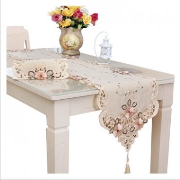 Table Runner European Luxury Refined Vintage Embroidered Cloth Fabric Tablecloth Washable Bed Flag Dinner Mats90