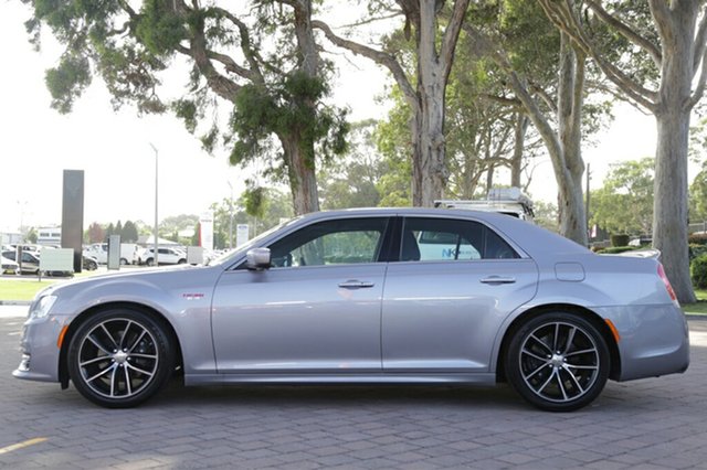 2017 Chrysler 300 SRT Core Sedan