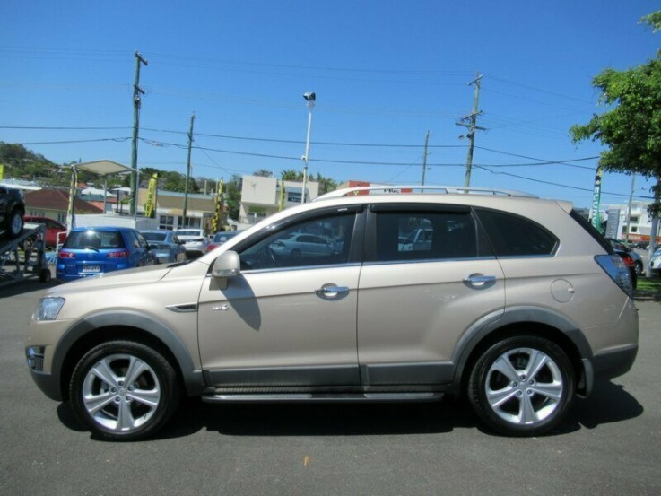 2012 HOLDEN CAPTIVA 7 AWD LX WAGON (GOLD