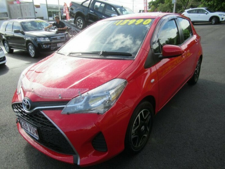 2015 TOYOTA YARIS ASCENT HATCHBACK (RED)