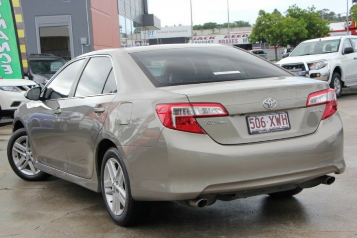 2013 Toyota Camry Atara R