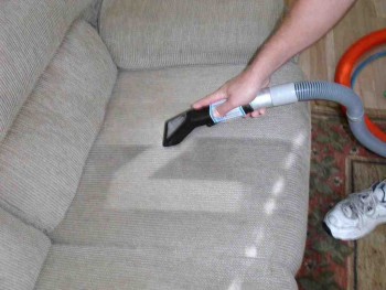 UPHOLSTERY STEAM CLEANING SERVICES IN MELBOURNE