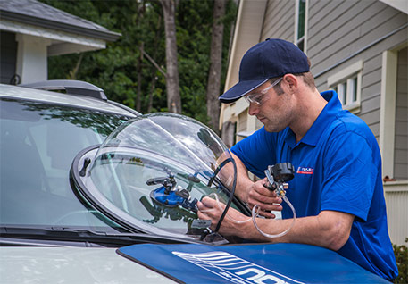 Get Quality Windscreen Repairs online