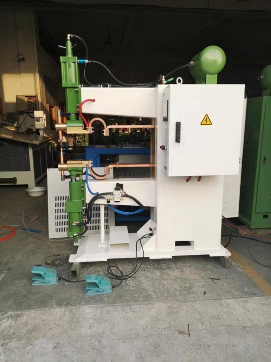 Medium Frequency Resistance Spot Welding Machine72