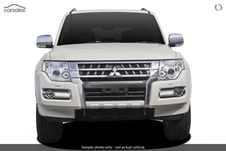 2017 Mitsubishi Pajero GLX NX