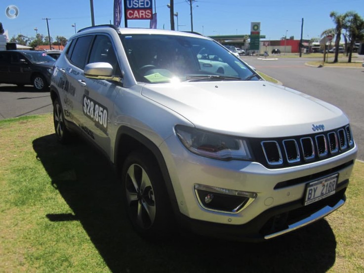 2017 Jeep Compass Limited M6