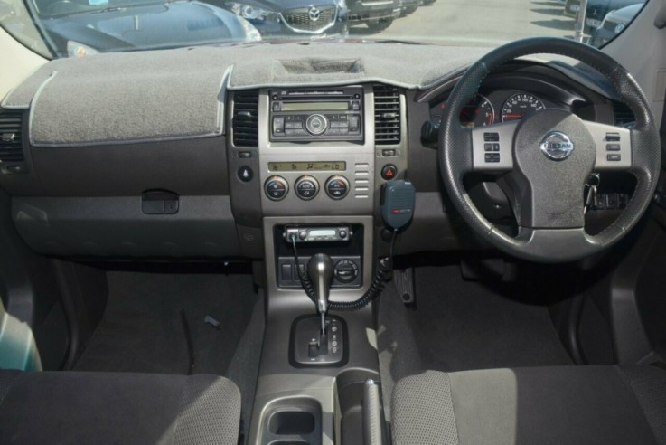 2009 Nissan Pathfinder ST