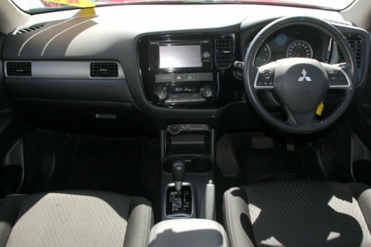 2015 Mitsubishi Outlander ES 4WD