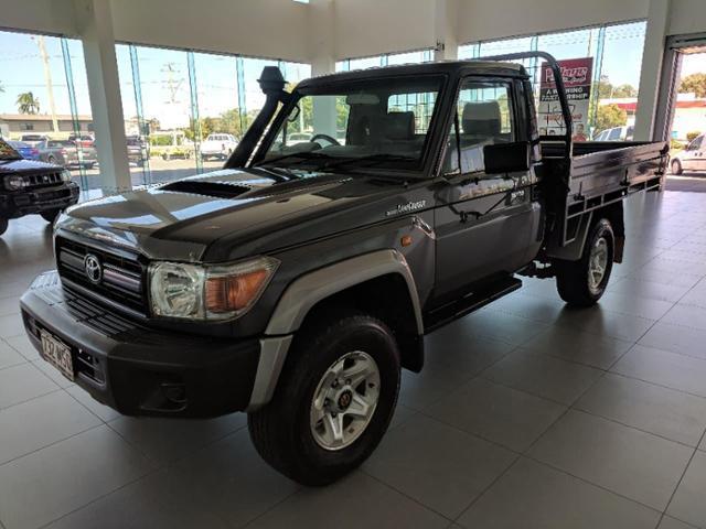 2009 TOYOTA LANDCRUISER GX