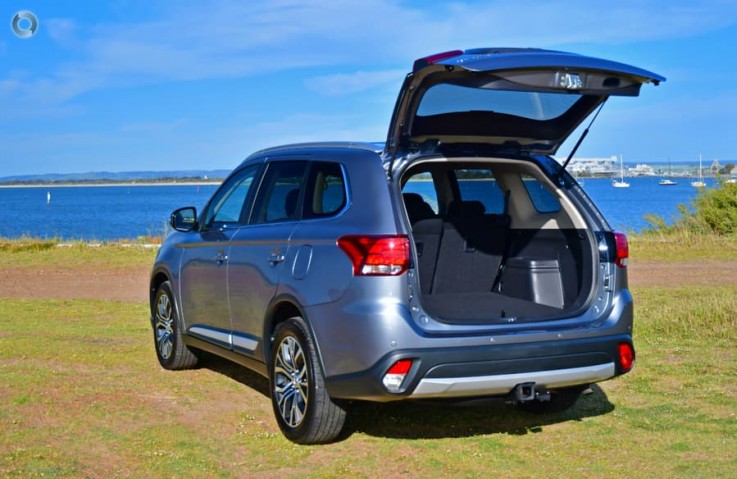 2016 Mitsubishi Outlander LS ZK