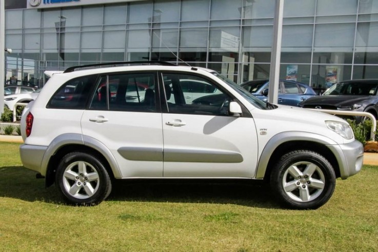 Toyota Rav4 Cruiser Wagon 2003 