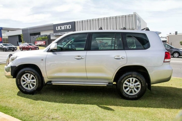 Toyota Landcruiser Gxl Wagon 2008 