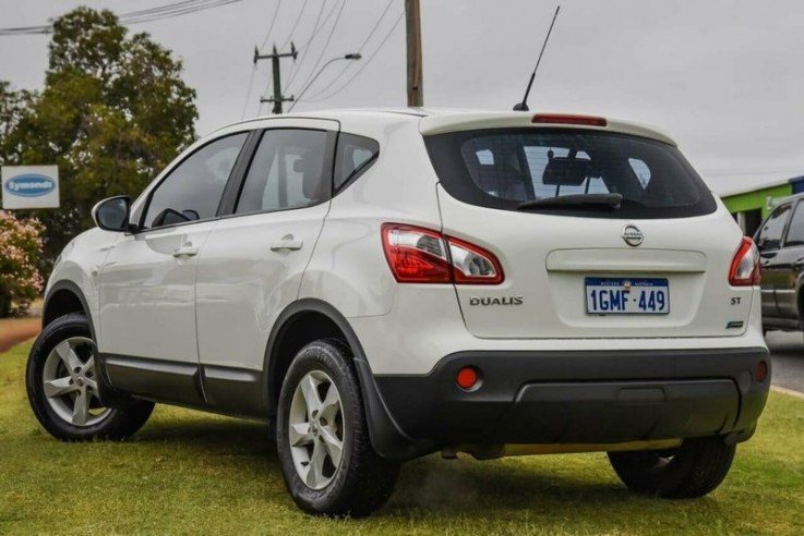 2013 Nissan Dualis St Hatch X-tronic 