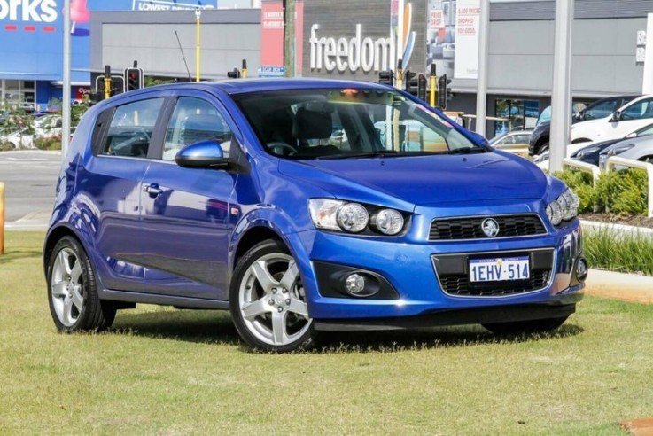  Holden Barina Cdx Hatchback  2013