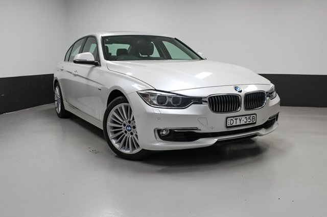 2013 BMW 328I Luxury Line Sedan