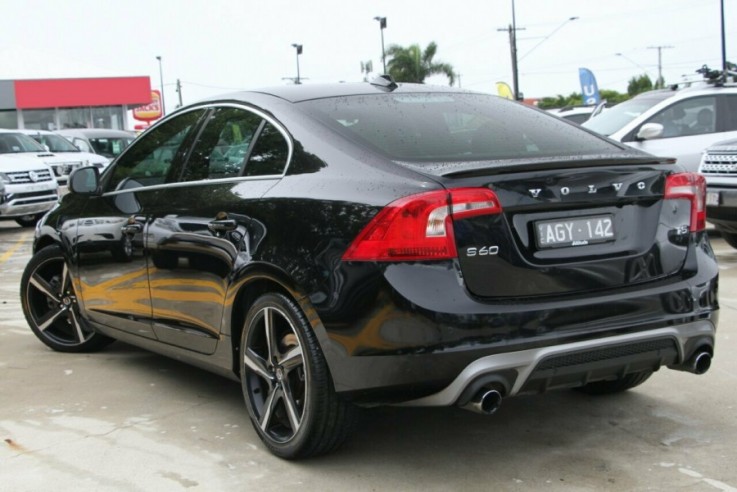 2015 Volvo S60 T5 Adap Geartronic R-Desi