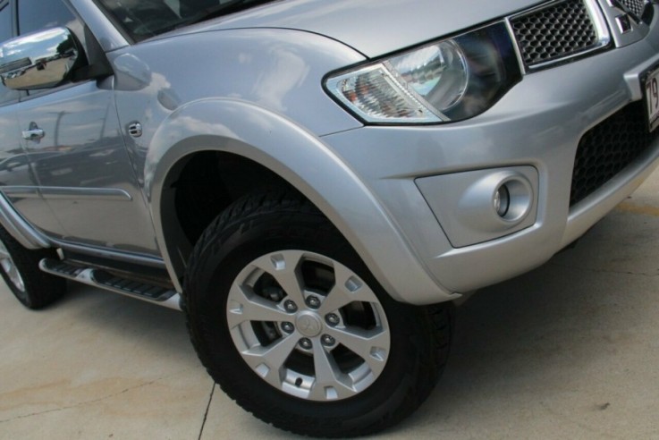 2013 Mitsubishi Triton GLX-R Double Cab