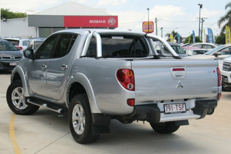 2013 Mitsubishi Triton GLX-R Double Cab