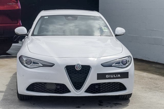 2016 Alfa Romeo Giulia Sedan