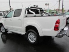 2015 Toyota Hilux Sr5 4x4 Dual Cab Pup (