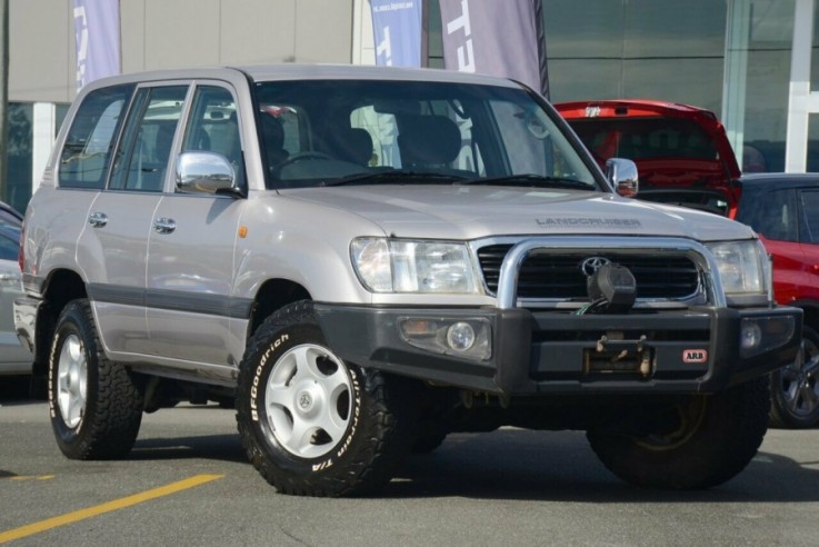 2002 Toyota Landcruiser GXL