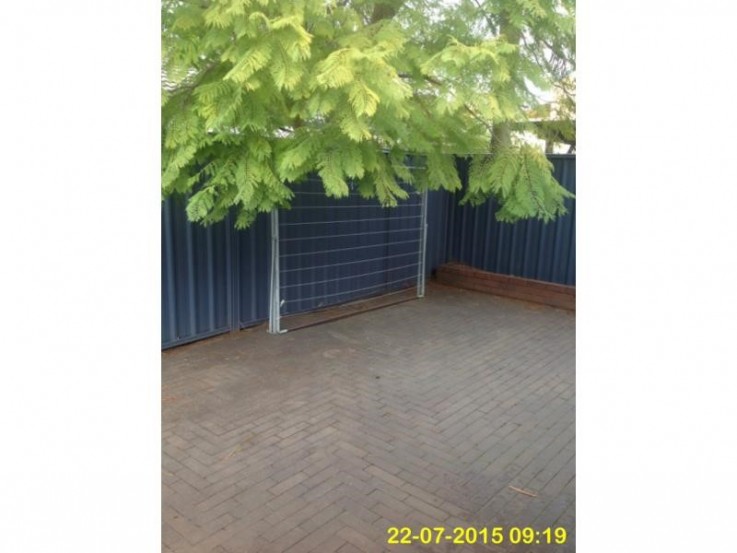 7/4 Robinson Street,Fremantle $300weekly