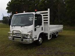 2016 Isuzu N Series Traytop