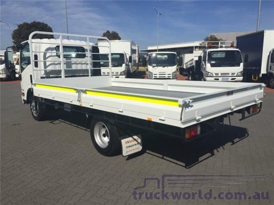 2016 Isuzu N Series Traytop