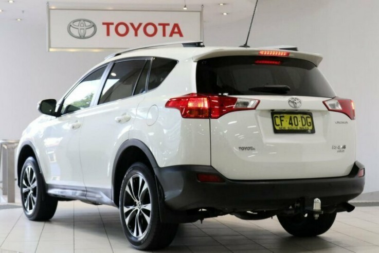 2015 Toyota RAV4 Cruiser AWD Wagon (Crys