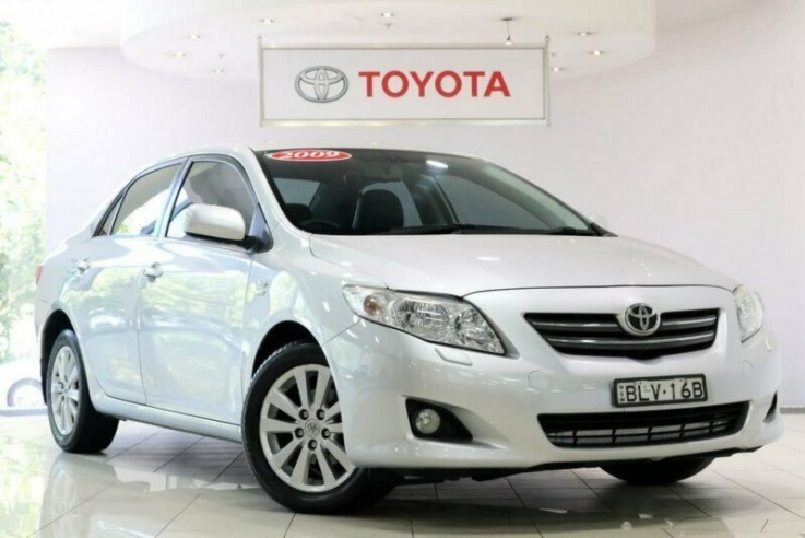 2009 Toyota Corolla Ultima Sedan (Silver