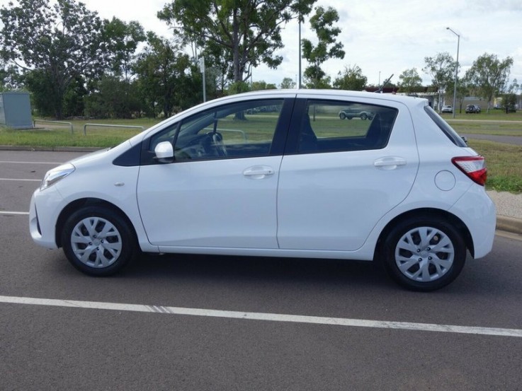 2017 Toyota Yaris Ascent Hatchback 