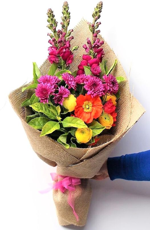 SHOP PRECIOUS MOMENT FLOWER BOUQUET 