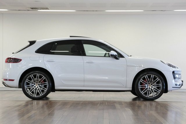 2014 Porsche Macan Turbo PDK AWD Wagon