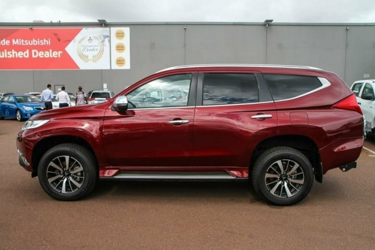 2017 Mitsubishi Pajero Sport Gls Wagon (