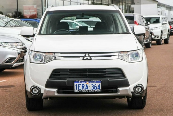 2015 Mitsubishi Outlander Es 2wd Wagon (