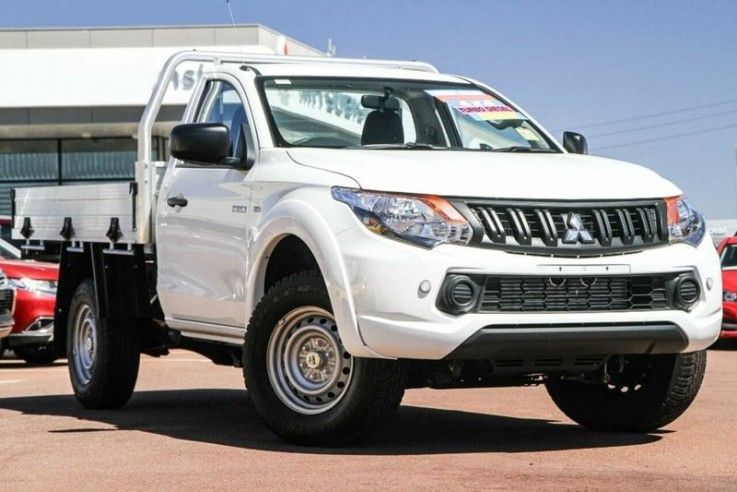 2016 Mitsubishi Triton Glx Cab Chassis (