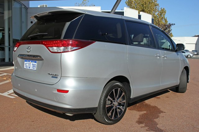  2013 Toyota Tarago Ultima Wagon