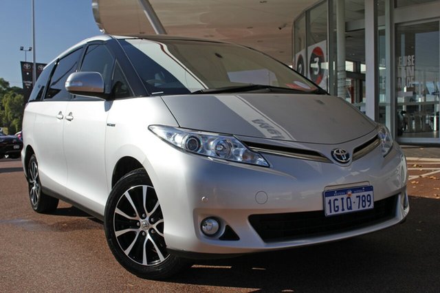  2013 Toyota Tarago Ultima Wagon