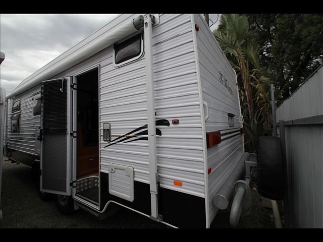 2010 Crusader The Manhattan with ensuite