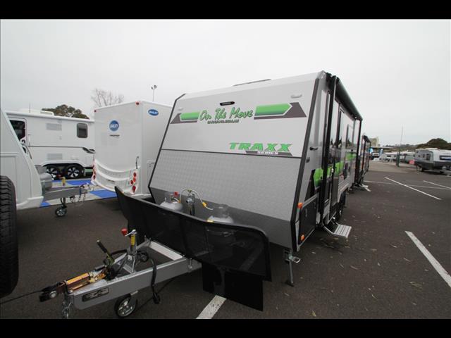 On the Move Traxx 18'6 Off Road