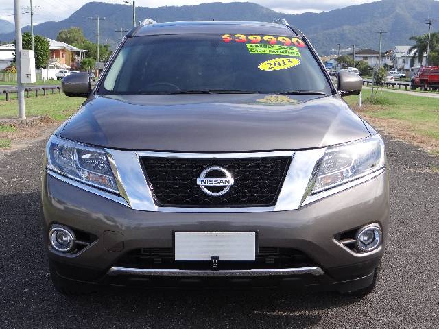 2013 Nissan Pathfinder ST-L (4X4)