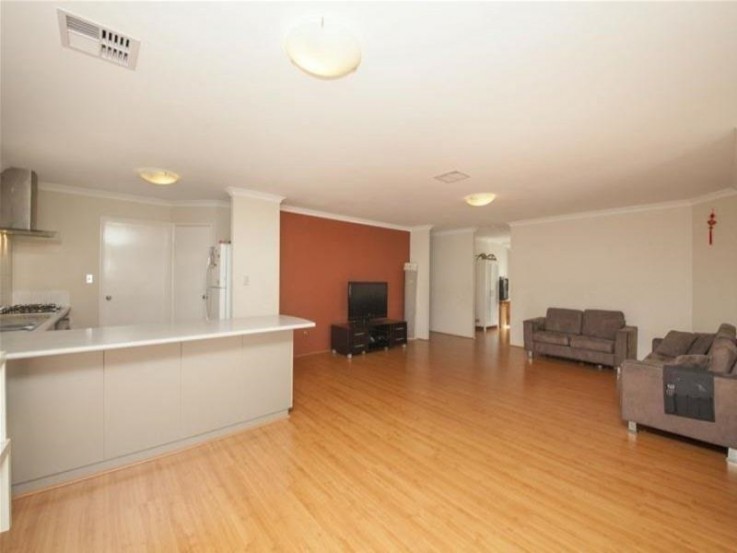  26 Tulip Way, East Cannington $400/Week