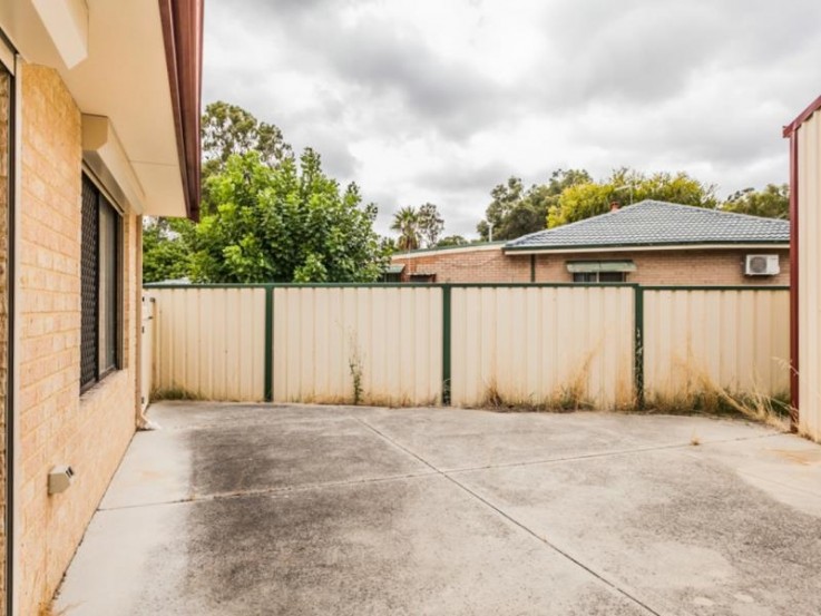 2 Stanford Street, Maddington  