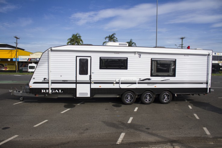 2015 Regal Commander Caravan